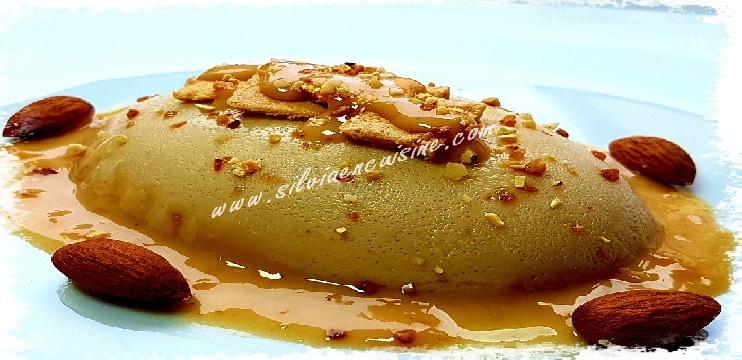 Panna Cotta de Turrón aux Amandes - CASA RAMÓN